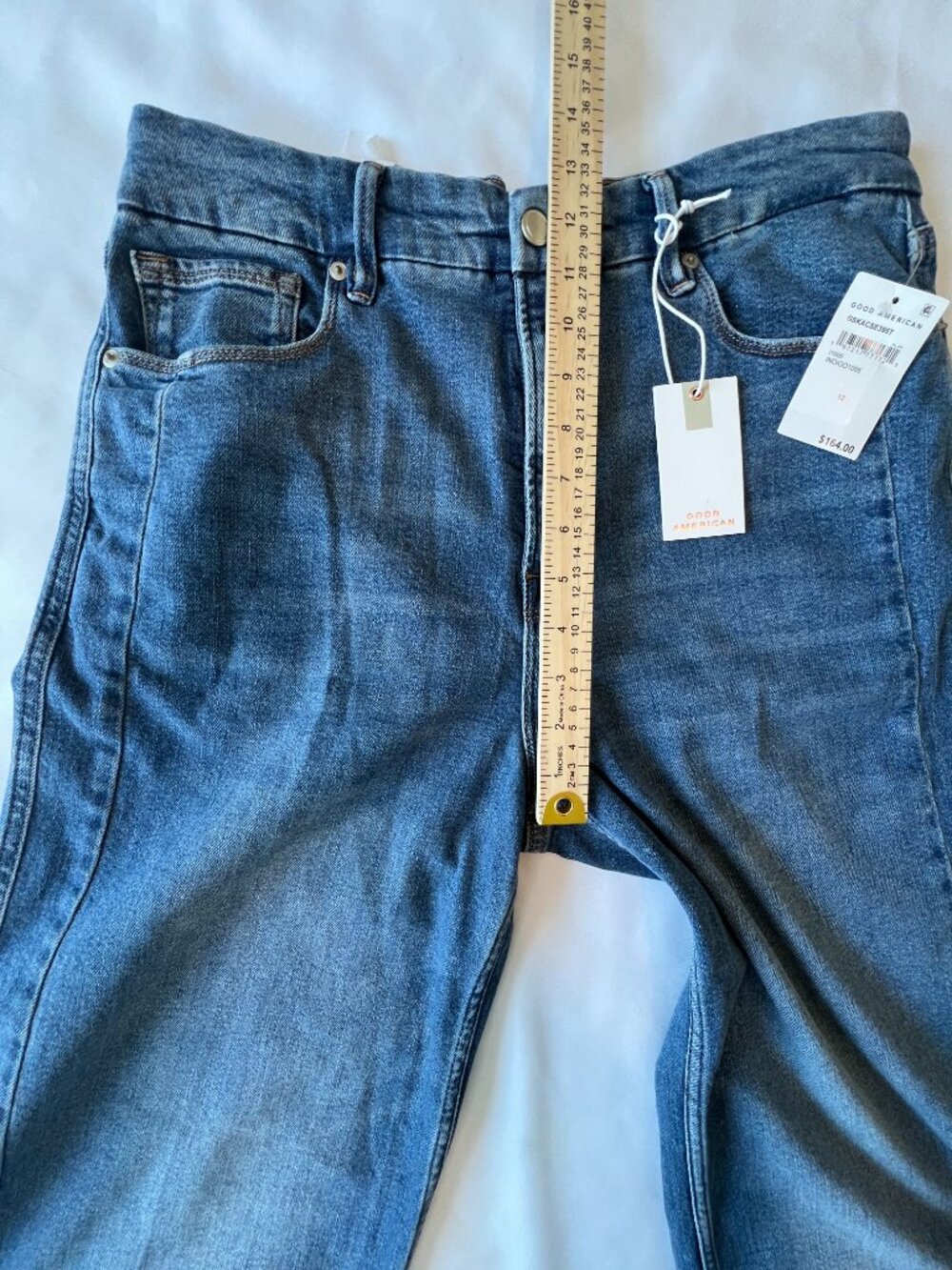 NWT Good American Size 12 Good Skate High Rise Cropped Loose Leg Jeans Raw Hem - Picture 10 of 16